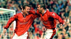 Manchester United banyak melahirkan bintang sepak bola dunia. Foto: David Beckham dan Eric Cantona.